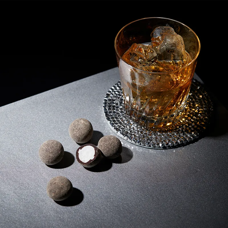 cocktail choco-ne　カクテルショコネ（ラムネ×お酒チョコ）