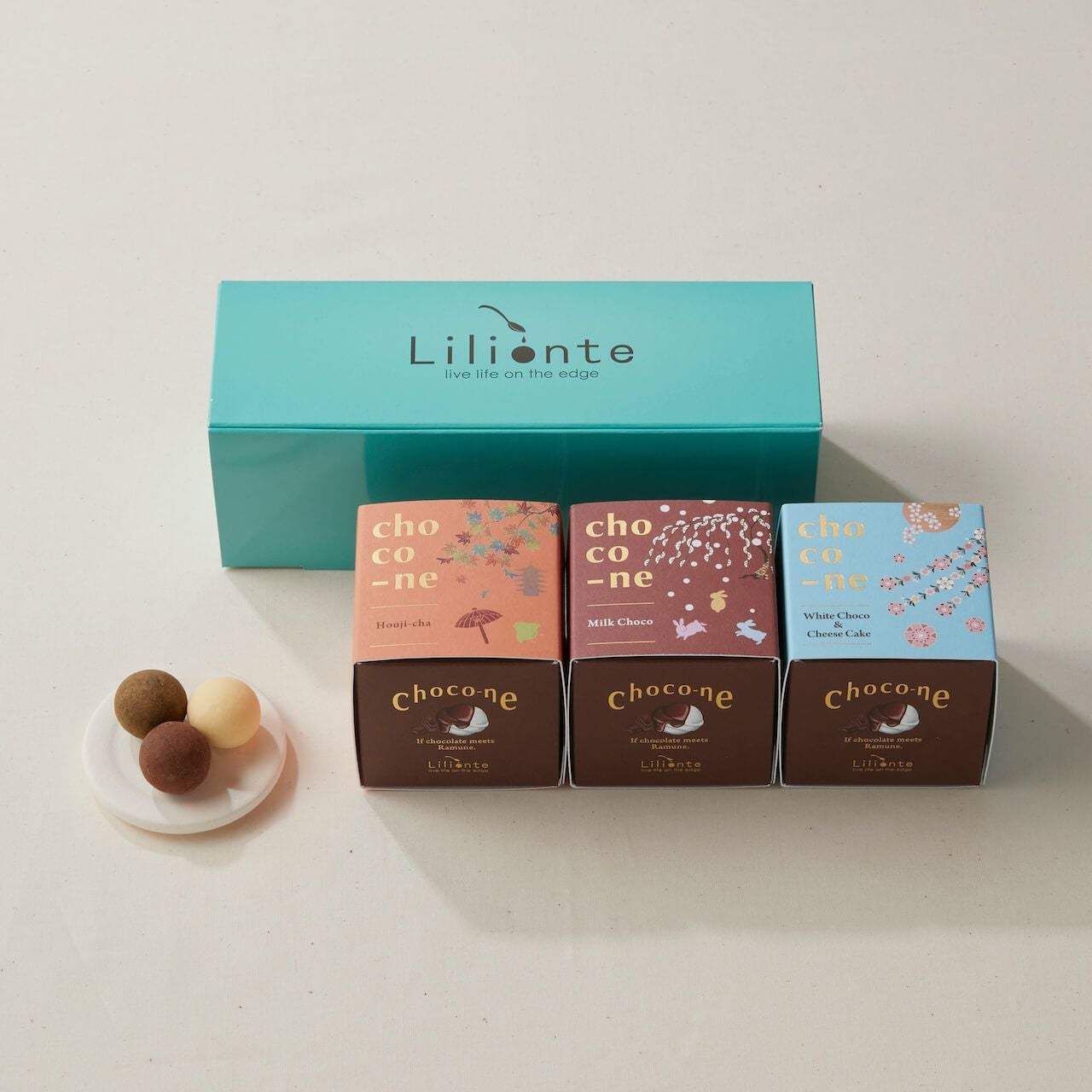 ラムネ×口どけチョコ 【ショコネ】 ブラックチョコ＆レモン